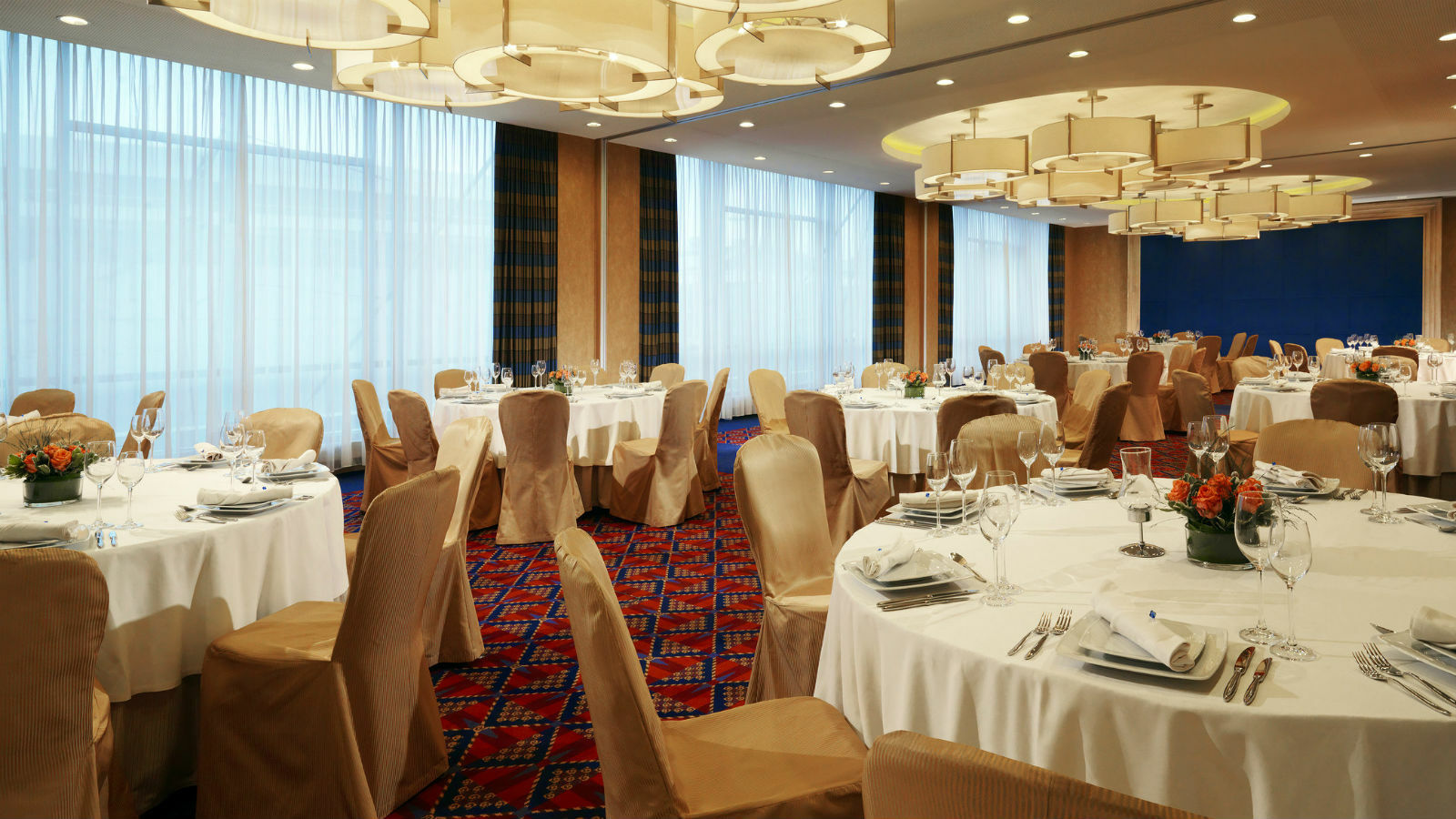 Sheraton Poznan Hotel Bagian luar foto The ballroom